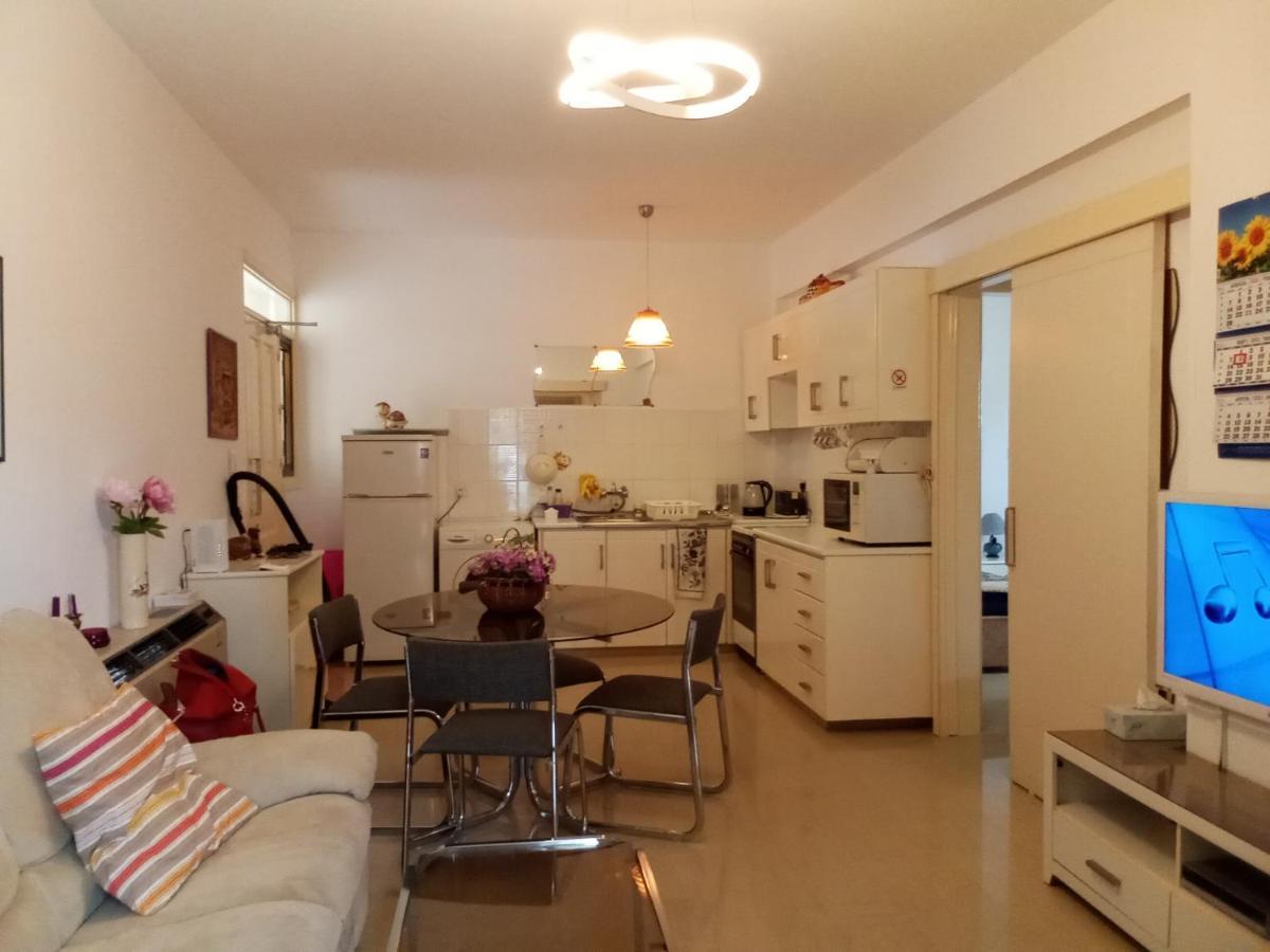 Green Patio Larnaca Ngoại thất bức ảnh